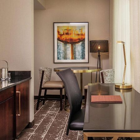 Doubletree By Hilton Youngstown Downtown Eksteriør bilde