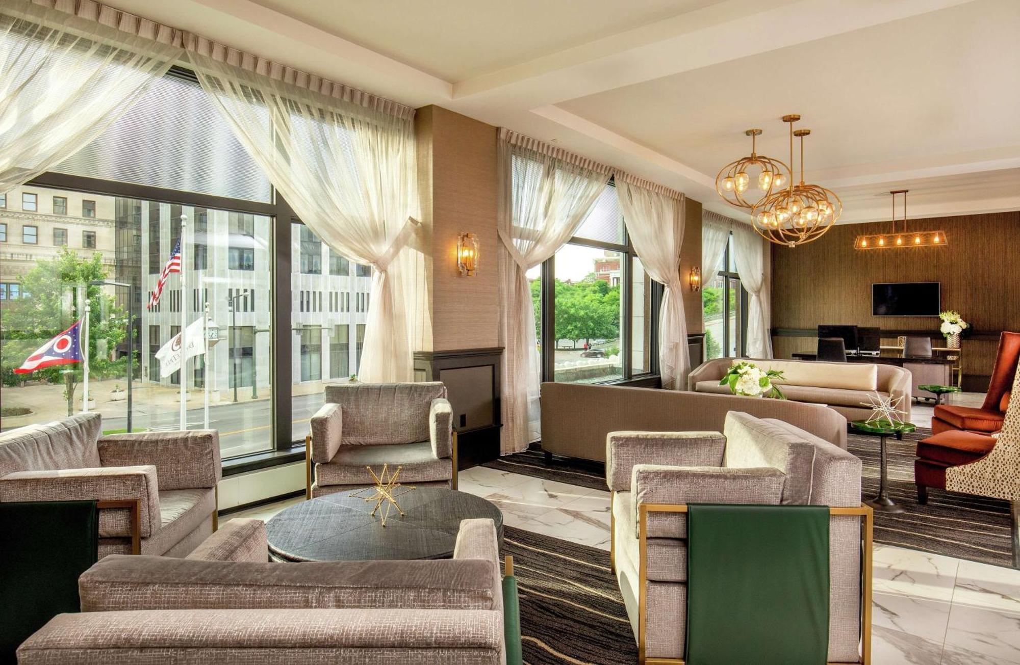 Doubletree By Hilton Youngstown Downtown Eksteriør bilde